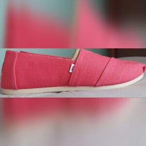 TOMS Coral Canvas Slip-On Shoes